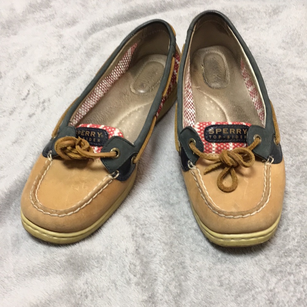 Sperry slip on